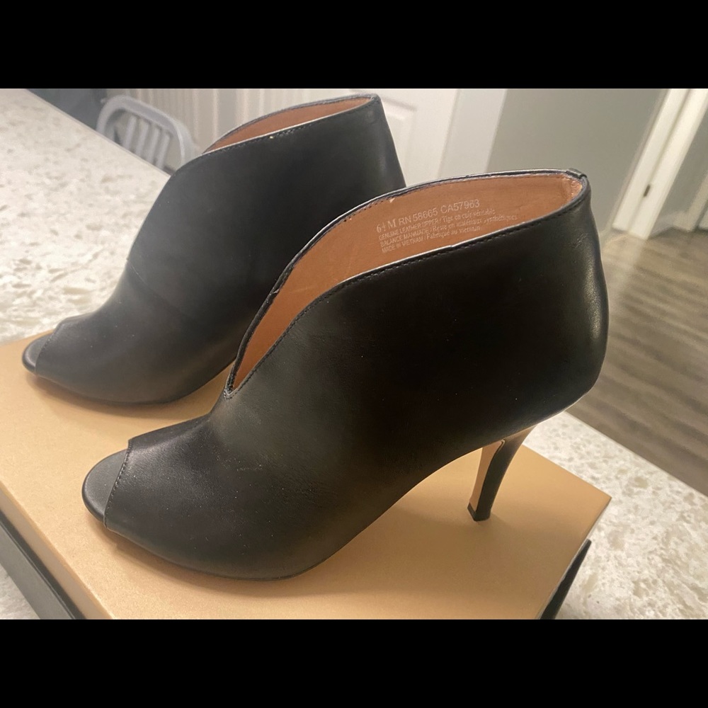 Halogen leather heeled booties